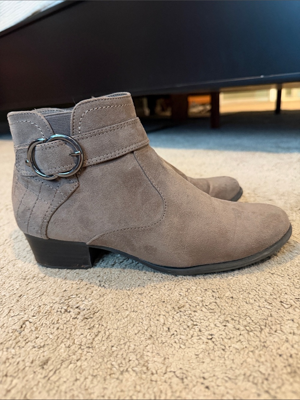Booties- good condition